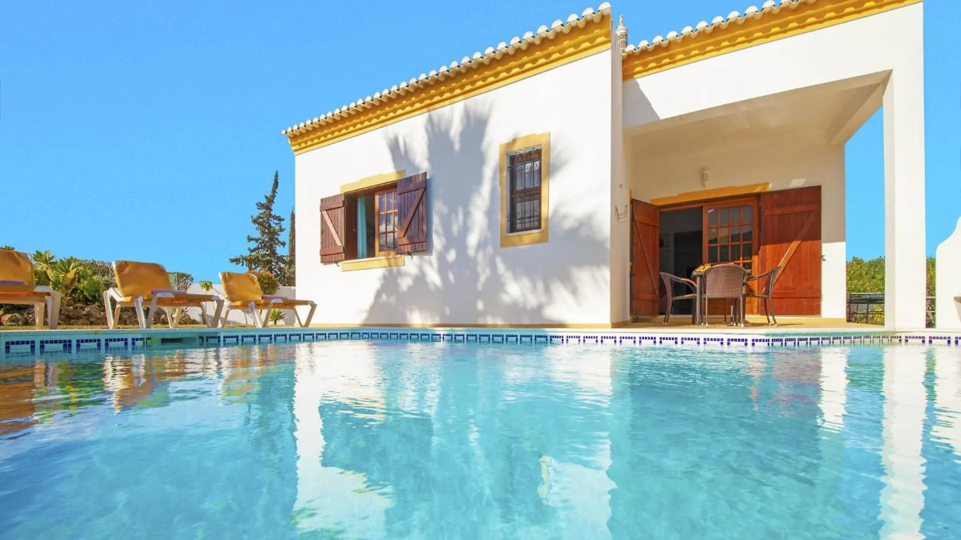 Villa Fenced Property Albufeira